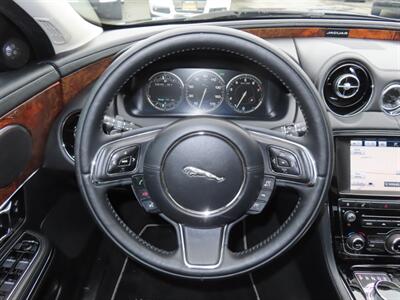 2014 Jaguar XJ   - Photo 9 - Santa Cruz, CA 95062