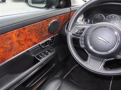2014 Jaguar XJ   - Photo 14 - Santa Cruz, CA 95062
