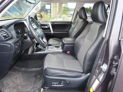 2019 Toyota 4Runner SR5 Premium 4WD - Photo 6 - Santa Cruz, CA 95062