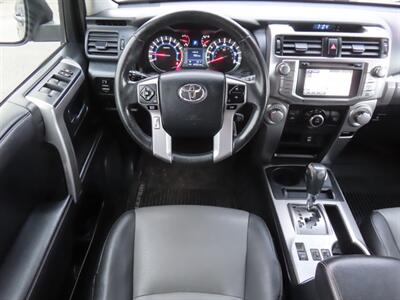 2019 Toyota 4Runner SR5 Premium 4WD - Photo 7 - Santa Cruz, CA 95062