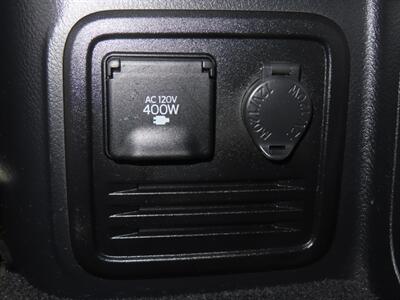 2019 Toyota 4Runner SR5 Premium 4WD - Photo 37 - Santa Cruz, CA 95062