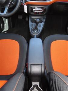 2016 Smart fortwo Passion   - Photo 14 - Santa Cruz, CA 95062