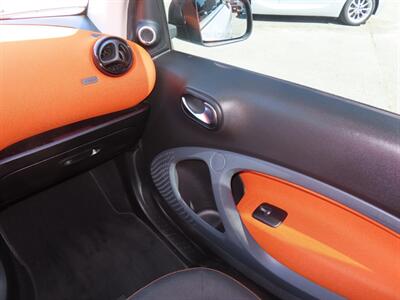 2016 Smart fortwo Passion   - Photo 23 - Santa Cruz, CA 95062