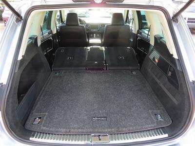 2016 Volkswagen Touareg TDI AWD Lux - Photo 34 - Santa Cruz, CA 95062