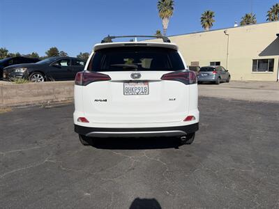 2018 Toyota RAV4 XLE - Photo 6 - Santa Cruz, CA 95062