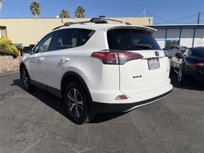 2018 Toyota RAV4 XLE - Photo 5 - Santa Cruz, CA 95062
