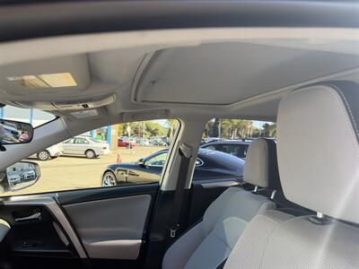 2018 Toyota RAV4 XLE - Photo 14 - Santa Cruz, CA 95062