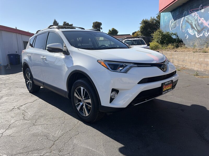 2018 Toyota RAV4 XLE   - Photo 1 - Santa Cruz, CA 95062