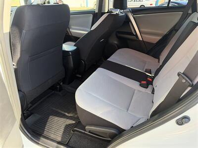 2018 Toyota RAV4 XLE - Photo 15 - Santa Cruz, CA 95062