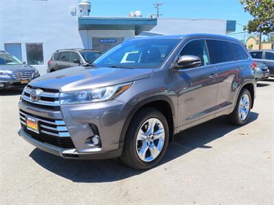 2018 Toyota Highlander AWD Limited   - Photo 2 - Santa Cruz, CA 95062