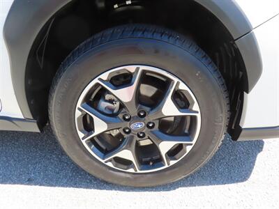 2019 Subaru Crosstrek 2.0i Premium AWD   - Photo 40 - Santa Cruz, CA 95062