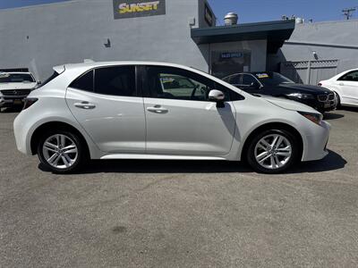 2019 Toyota Corolla Hatchback SE  Hatchback - Photo 4 - Santa Cruz, CA 95062