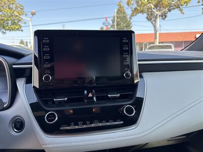 2019 Toyota Corolla Hatchback SE  Hatchback - Photo 19 - Santa Cruz, CA 95062