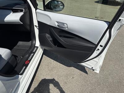 2019 Toyota Corolla Hatchback SE  Hatchback - Photo 18 - Santa Cruz, CA 95062