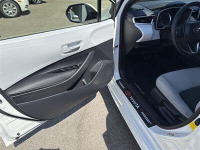 2019 Toyota Corolla Hatchback SE  Hatchback - Photo 10 - Santa Cruz, CA 95062