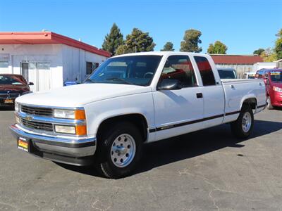 1996 Chevrolet C2500 Silverado Extended-Cab Short-Bed - Photo 2 - Santa Cruz, CA 95062