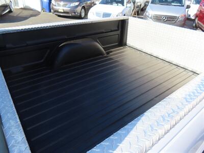 1996 Chevrolet C2500 Silverado Extended-Cab Short-Bed - Photo 23 - Santa Cruz, CA 95062