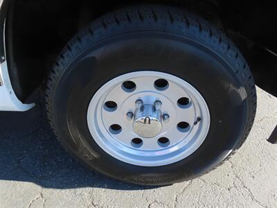1996 Chevrolet C2500 Silverado Extended-Cab Short-Bed - Photo 30 - Santa Cruz, CA 95062