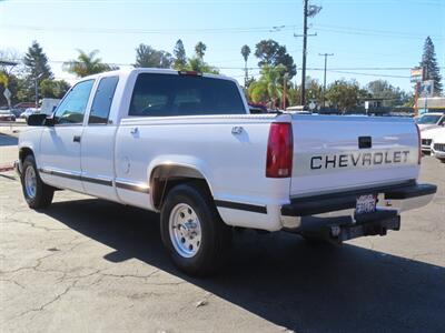 1996 Chevrolet C2500 Silverado Extended-Cab Short-Bed - Photo 3 - Santa Cruz, CA 95062