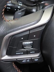 2019 Subaru Crosstrek 2.0i Limited AWD   - Photo 8 - Santa Cruz, CA 95062