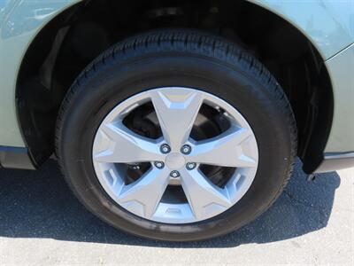 2016 Subaru Forester 2.5i AWD - Photo 34 - Santa Cruz, CA 95062