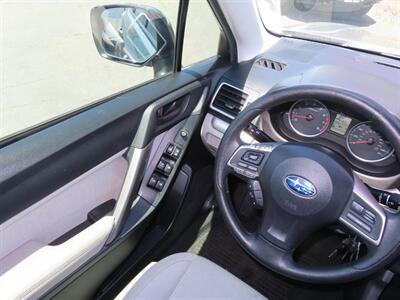 2016 Subaru Forester 2.5i AWD - Photo 9 - Santa Cruz, CA 95062