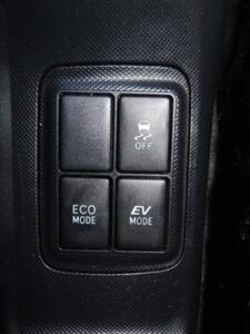 2015 Toyota Prius c Three   - Photo 12 - Santa Cruz, CA 95062