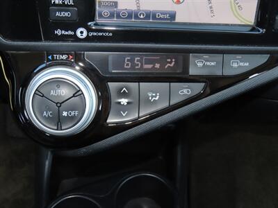 2015 Toyota Prius c Three   - Photo 22 - Santa Cruz, CA 95062