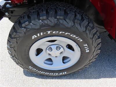 2004 Jeep Wrangler X 4WD - Photo 42 - Santa Cruz, CA 95062