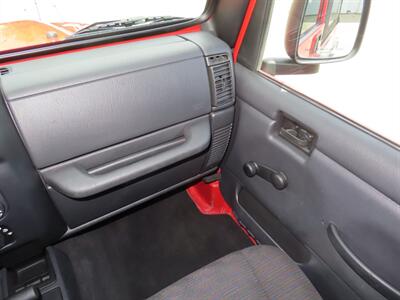 2004 Jeep Wrangler X 4WD - Photo 21 - Santa Cruz, CA 95062