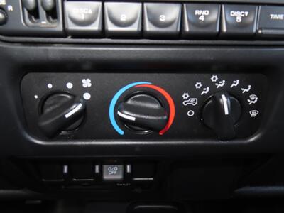 2004 Jeep Wrangler X 4WD - Photo 25 - Santa Cruz, CA 95062