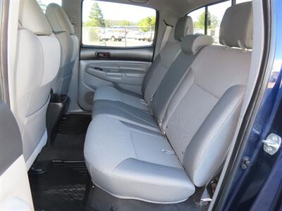 2012 Toyota Tacoma Double Cab V6 4WD SB - Photo 26 - Santa Cruz, CA 95062