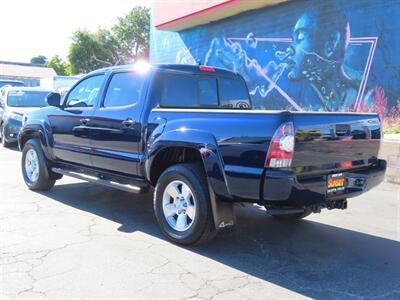 2012 Toyota Tacoma Double Cab V6 4WD SB - Photo 3 - Santa Cruz, CA 95062