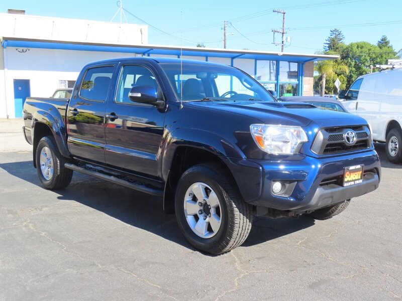 2012 Toyota Tacoma Double Cab V6 4WD SB   - Photo 1 - Santa Cruz, CA 95062