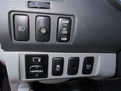2012 Toyota Tacoma Double Cab V6 4WD SB - Photo 7 - Santa Cruz, CA 95062
