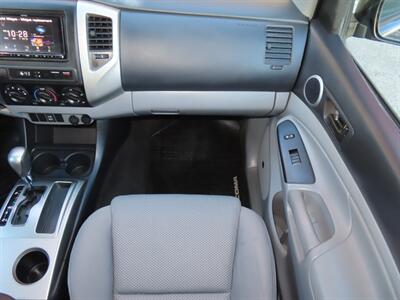 2012 Toyota Tacoma Double Cab V6 4WD SB - Photo 18 - Santa Cruz, CA 95062
