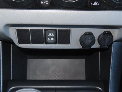 2012 Toyota Tacoma Double Cab V6 4WD SB - Photo 21 - Santa Cruz, CA 95062