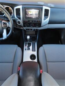 2012 Toyota Tacoma Double Cab V6 4WD SB - Photo 14 - Santa Cruz, CA 95062
