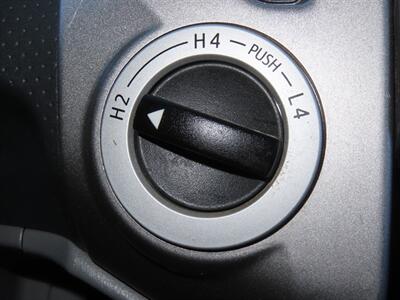 2012 Toyota Tacoma Double Cab V6 4WD SB - Photo 10 - Santa Cruz, CA 95062