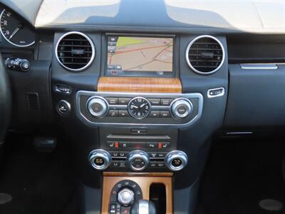 2010 Land Rover LR4 4WD   - Photo 15 - Santa Cruz, CA 95062