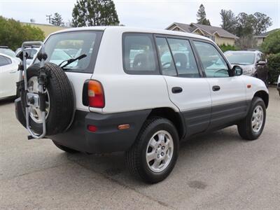 1997 Toyota RAV4   - Photo 4 - Santa Cruz, CA 95062