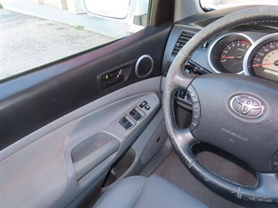 2009 Toyota Tacoma V6 Double-Cab SR5 Long-Bed 4WD   - Photo 10 - Santa Cruz, CA 95062