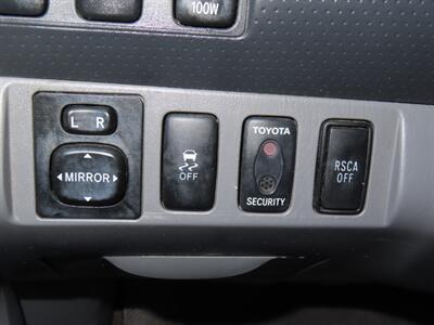 2009 Toyota Tacoma V6 Double-Cab SR5 Long-Bed 4WD   - Photo 11 - Santa Cruz, CA 95062