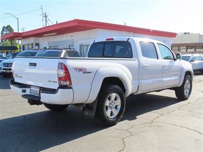 2009 Toyota Tacoma V6 Double-Cab SR5 Long-Bed 4WD   - Photo 4 - Santa Cruz, CA 95062