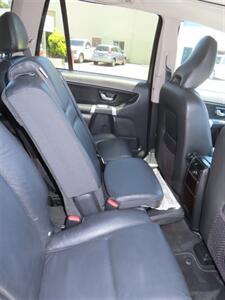 2012 Volvo XC90 3.2 AWD Platinum - Photo 33 - Santa Cruz, CA 95062