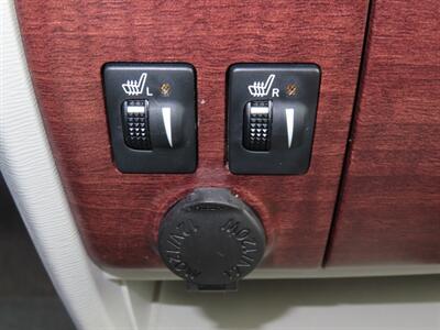 2014 Toyota Sienna XLE 8-Passenger - Photo 12 - Santa Cruz, CA 95062