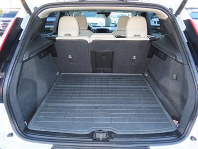 2020 Volvo XC40 T5 Momentum - Photo 37 - Santa Cruz, CA 95062