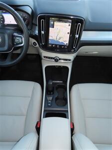 2020 Volvo XC40 T5 Momentum - Photo 17 - Santa Cruz, CA 95062
