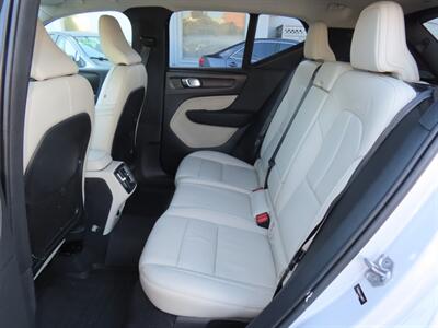 2020 Volvo XC40 T5 Momentum - Photo 29 - Santa Cruz, CA 95062