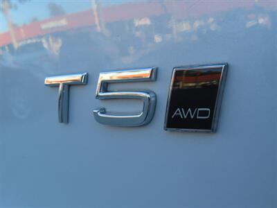 2020 Volvo XC40 T5 Momentum - Photo 5 - Santa Cruz, CA 95062